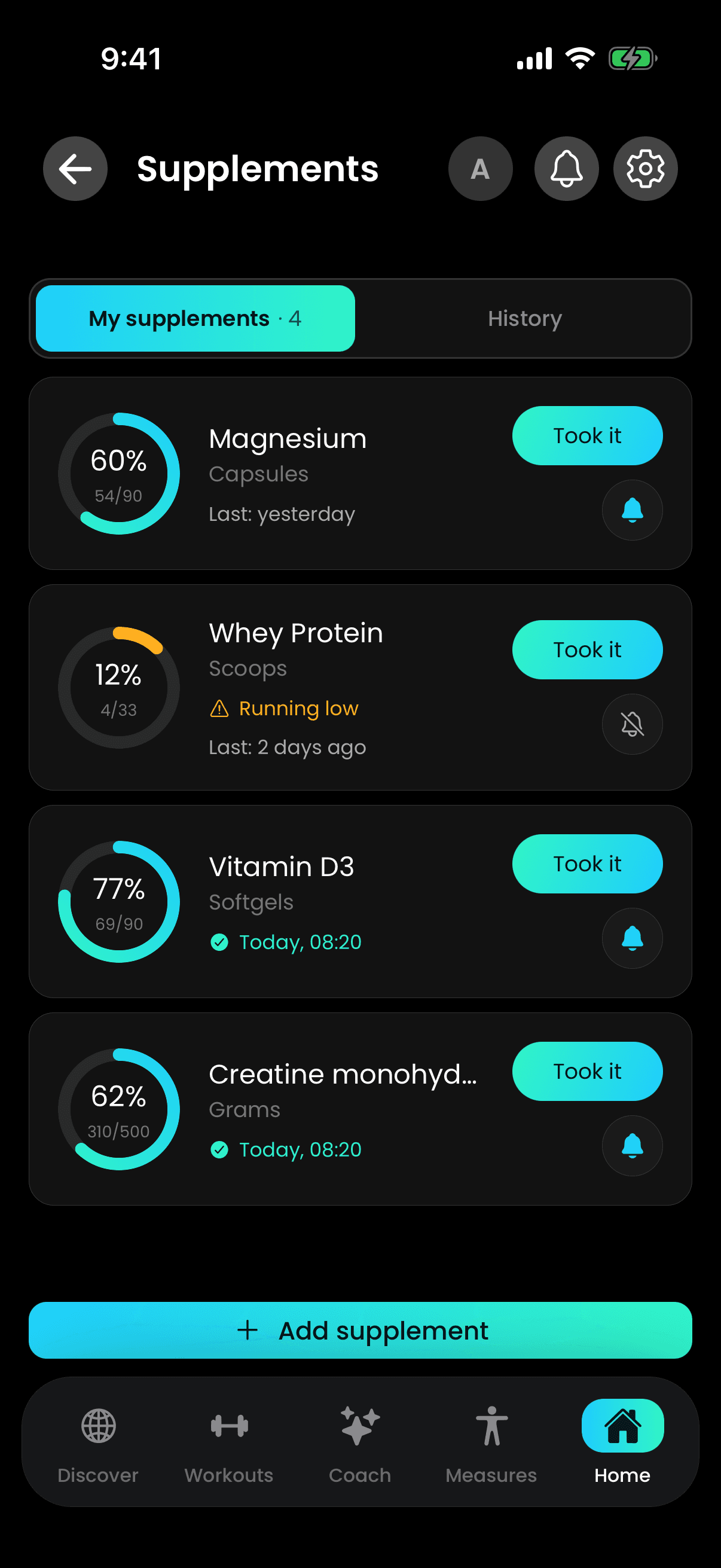 Gainflow on iPhone: the supplement list with how much of each is left, the last intake, reminders and a running-low warning.