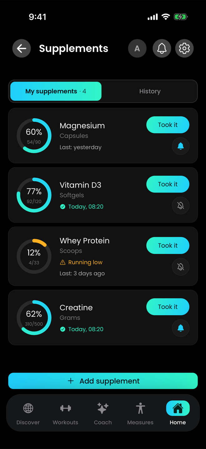 Tela de suplementos do Gainflow no iPhone com um anel de estoque para cada suplemento, um deles marcado como Acabando
