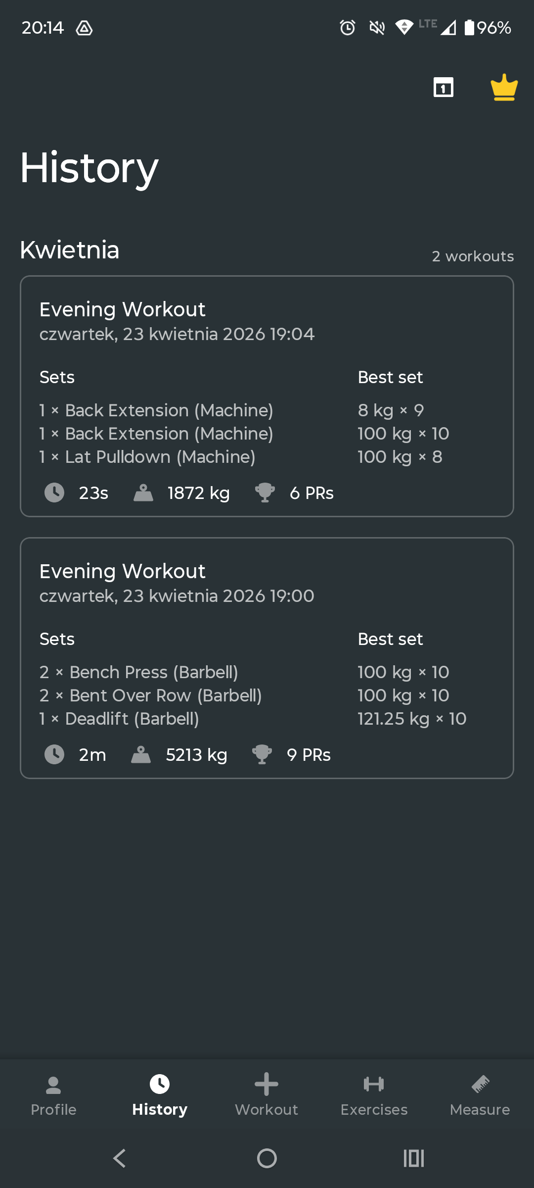 Seznam historie tréninků v aplikaci Strong před exportem CSV souboru do Gainflow